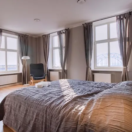 Modern Apartment In Old Riga With A River View Extérieur photo